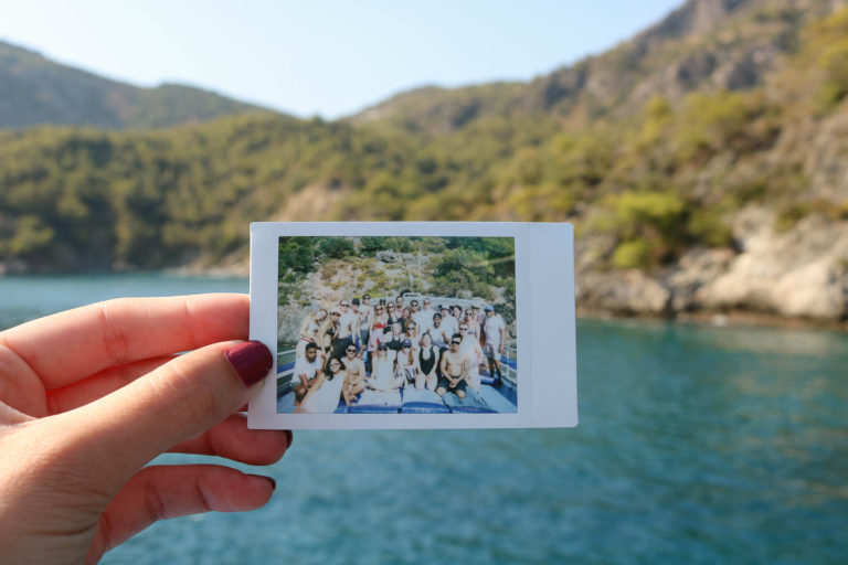 How to make friends on a group tour when you’re shy